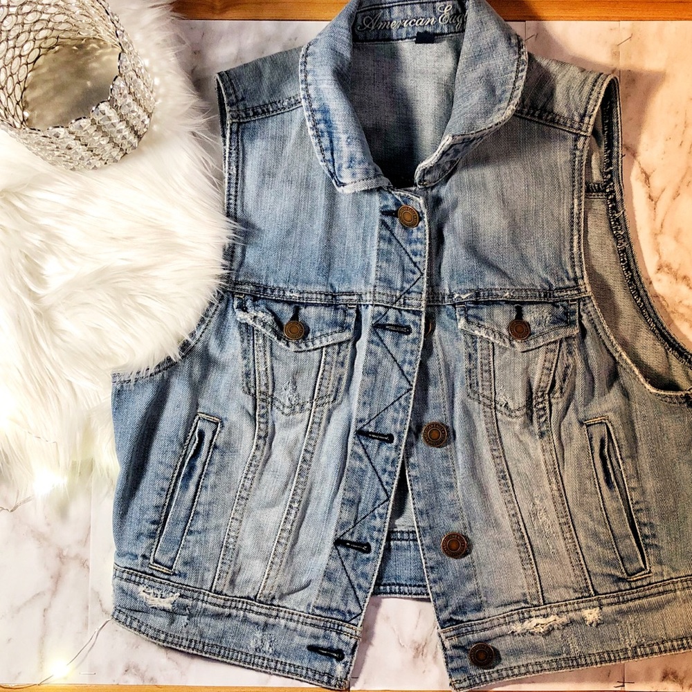 American Eagle distressed denim vest